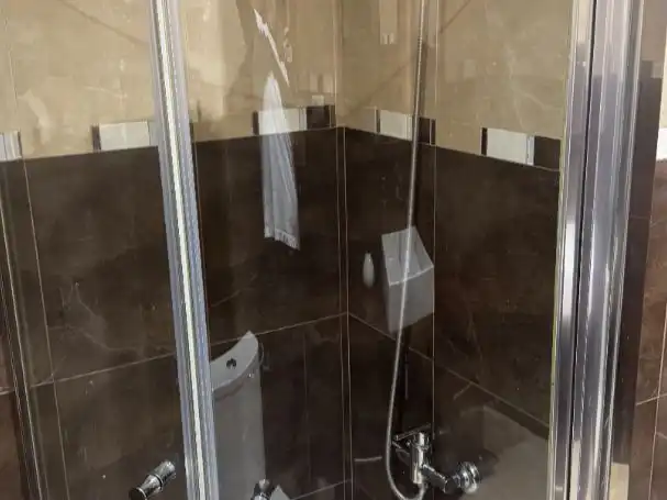 Baño de Oficina de alquiler en Elche / Elx con Aire acondicionado, Calefacción y Balcón
