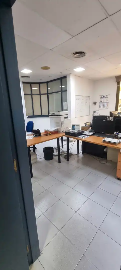 Nau industrial en venda en Terrassa