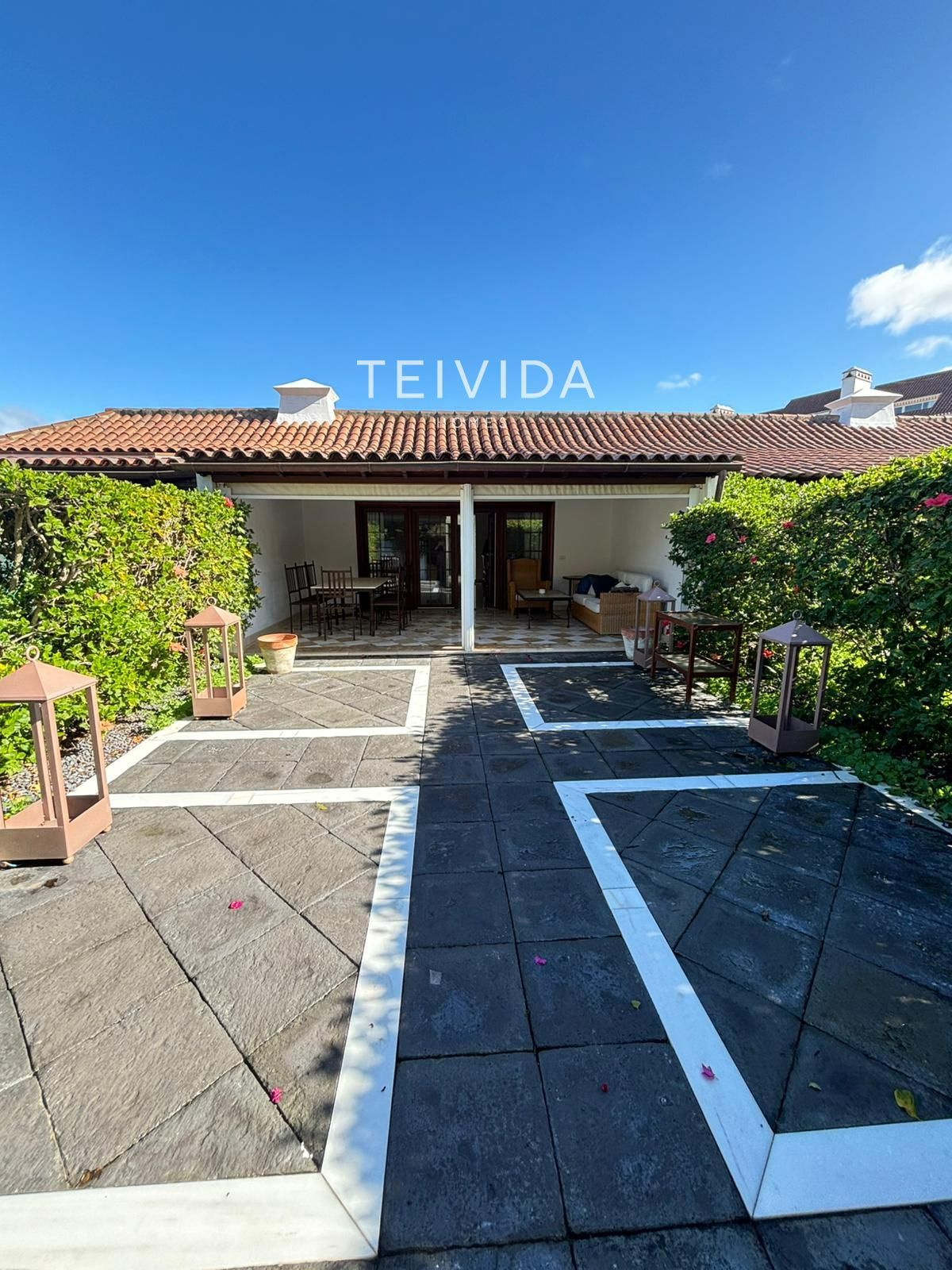 Single-family semi-detached to rent in N/A, Zona Botánico