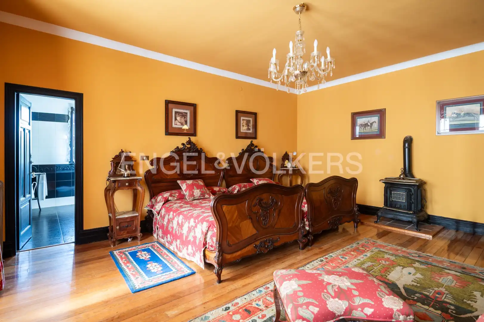 Habitación de Casa o chalet en venta en Llanes con Calefacción, Jardín privado y Terraza