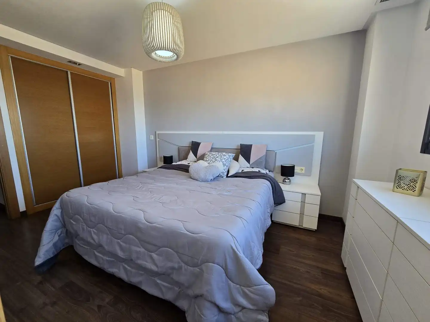 Habitación de Piso en venta en Crevillent con Aire acondicionado, Parquet y Terraza