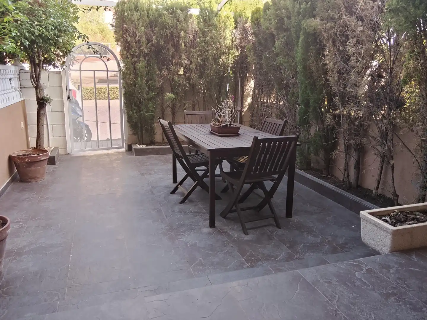 Adosado con terraza en venta en Elche ciudad