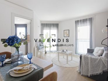 Appartamento con ascensore in vendita a Carrer SARDANA LA