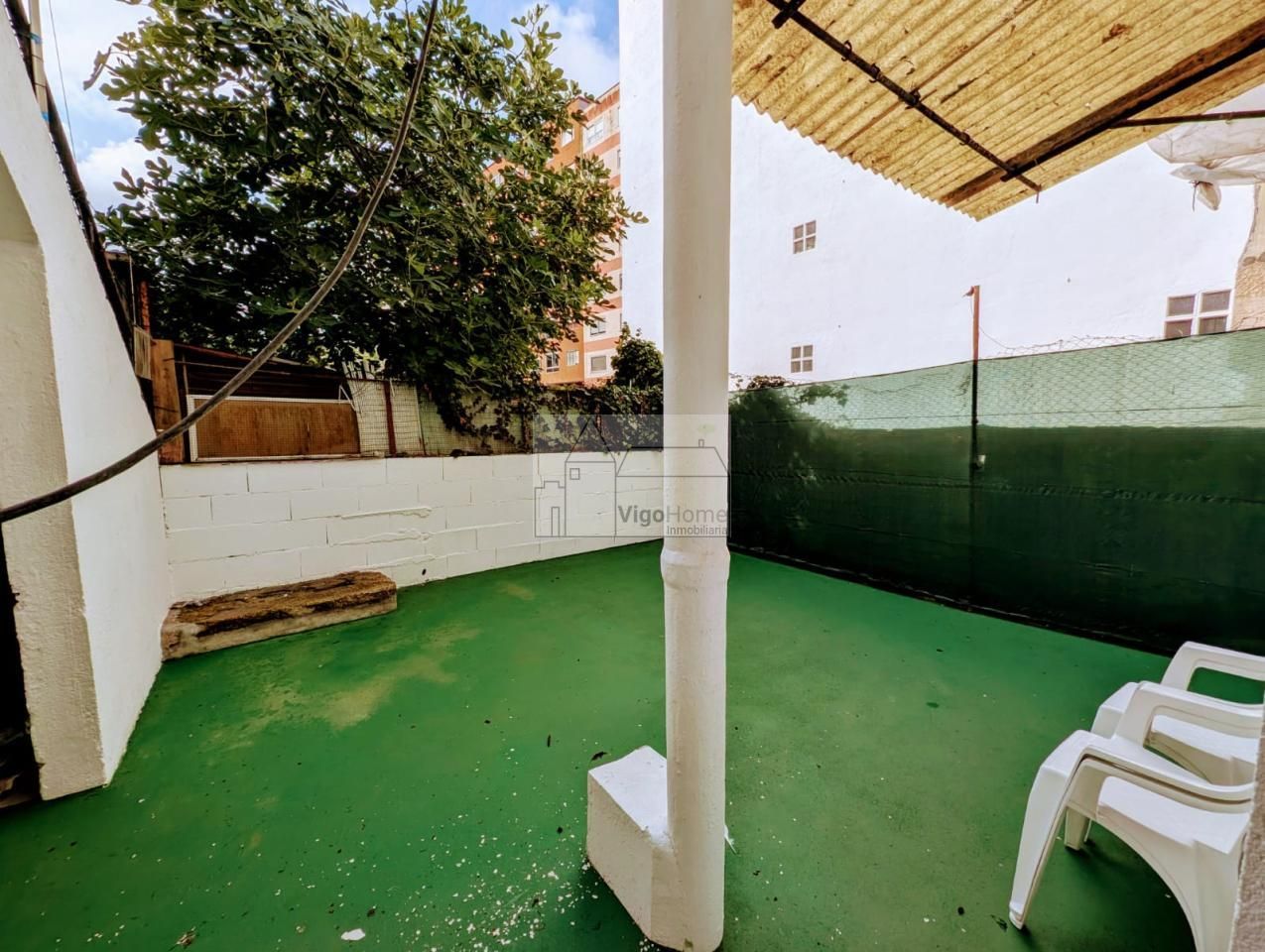Jardí de Pis per a compartir en Vigo  amb Calefacció, Terrassa i Traster
