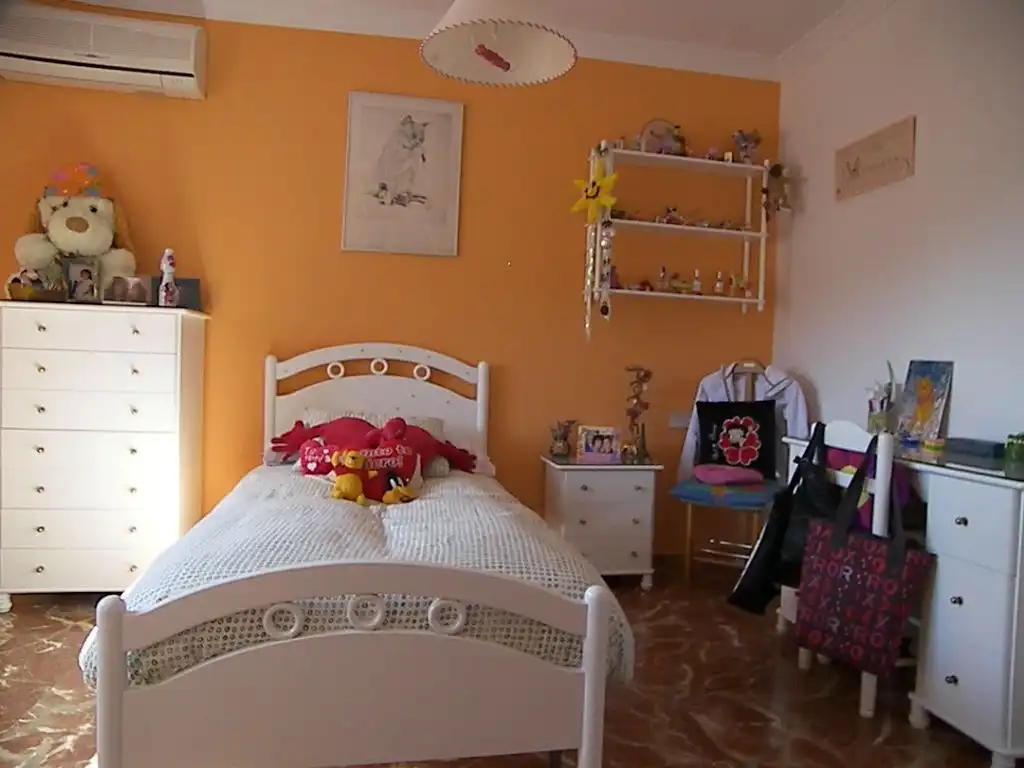Habitación de Casa o chalet en venta en Alhaurín de la Torre con Aire acondicionado, Jardín privado y Terraza