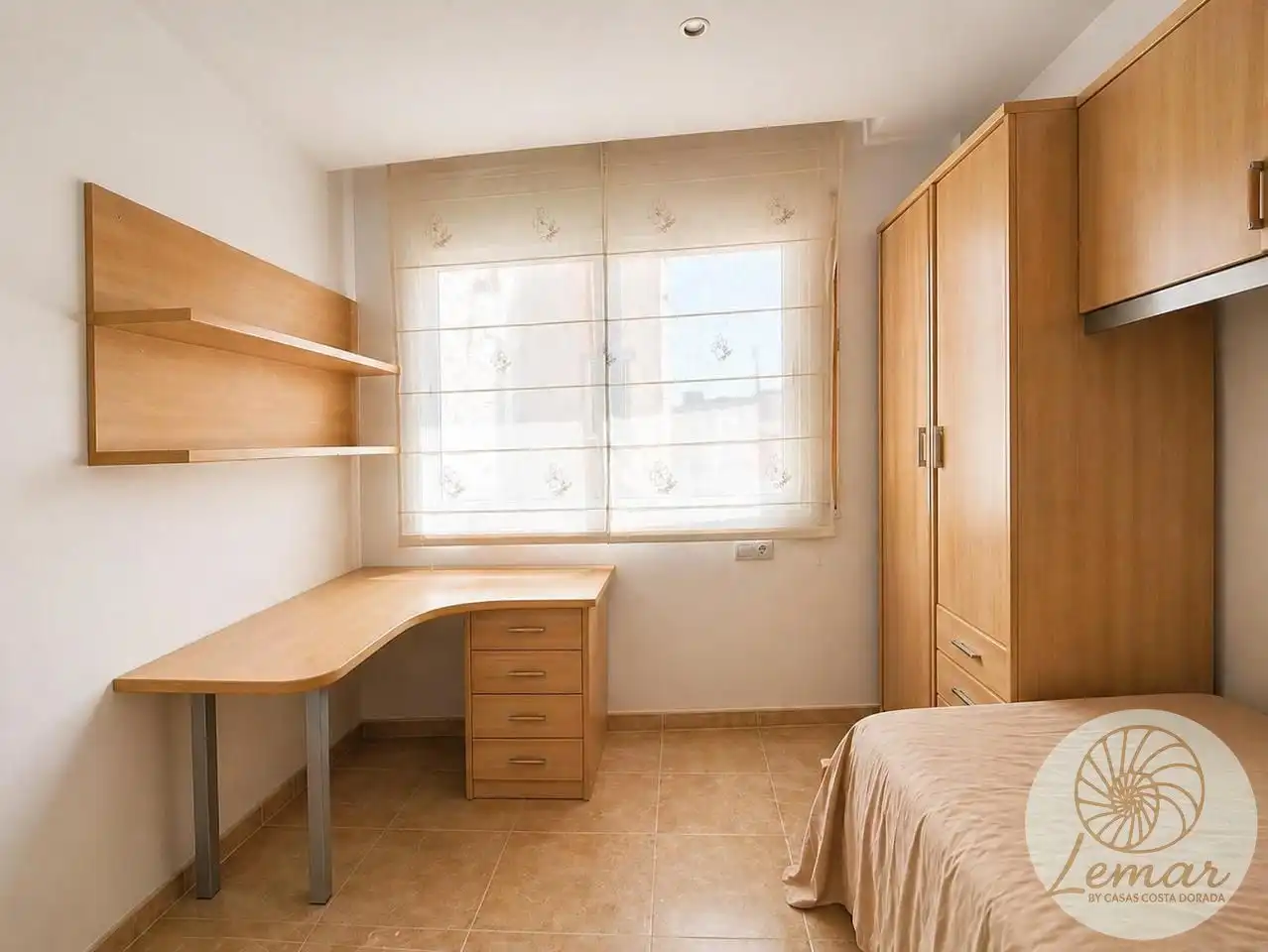 Schlafzimmer von Dachboden zum Verkauf in L'Ametlla de Mar  mit Klimaanlage, Heizung und Terrasse