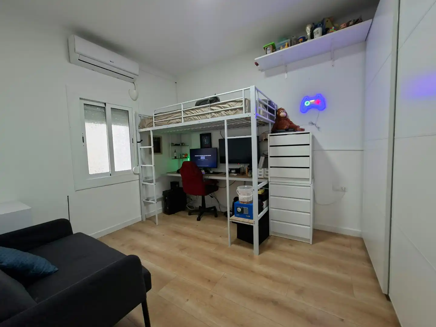 Piso con terraza en venta en Carrer Cuba, imagen 14
