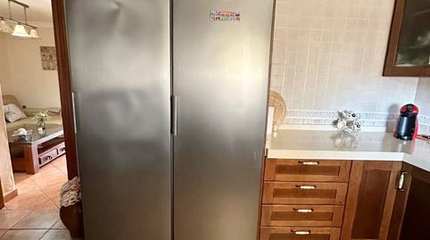 Foto 3 de Casa adosada en venda a Benamocarra, Málaga