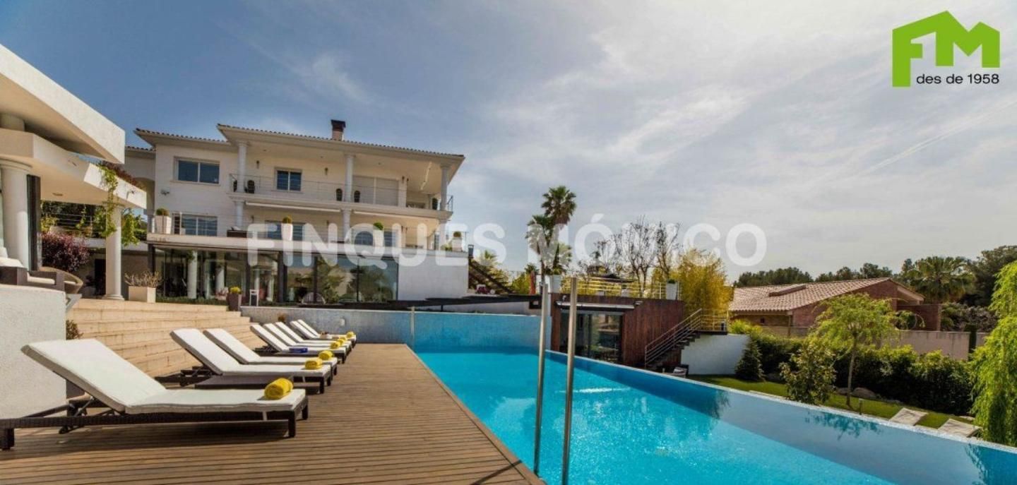 Piscina de Casa o xalet en venda en Teià amb Aire condicionat, Calefacció i Jardí privat