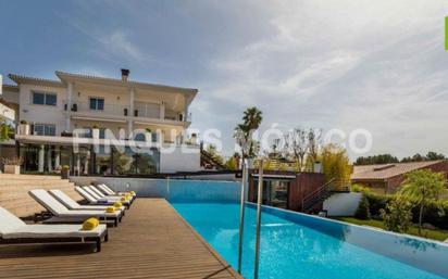Swimming pool of House or chalet for sale in Teià  with Air Conditioner, Heating and Private garden
