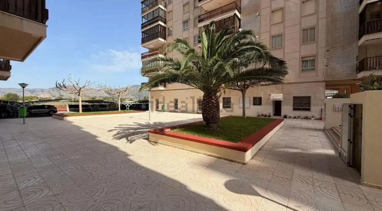 Apartament amb terrassa en venda a La Curva, imagen 33