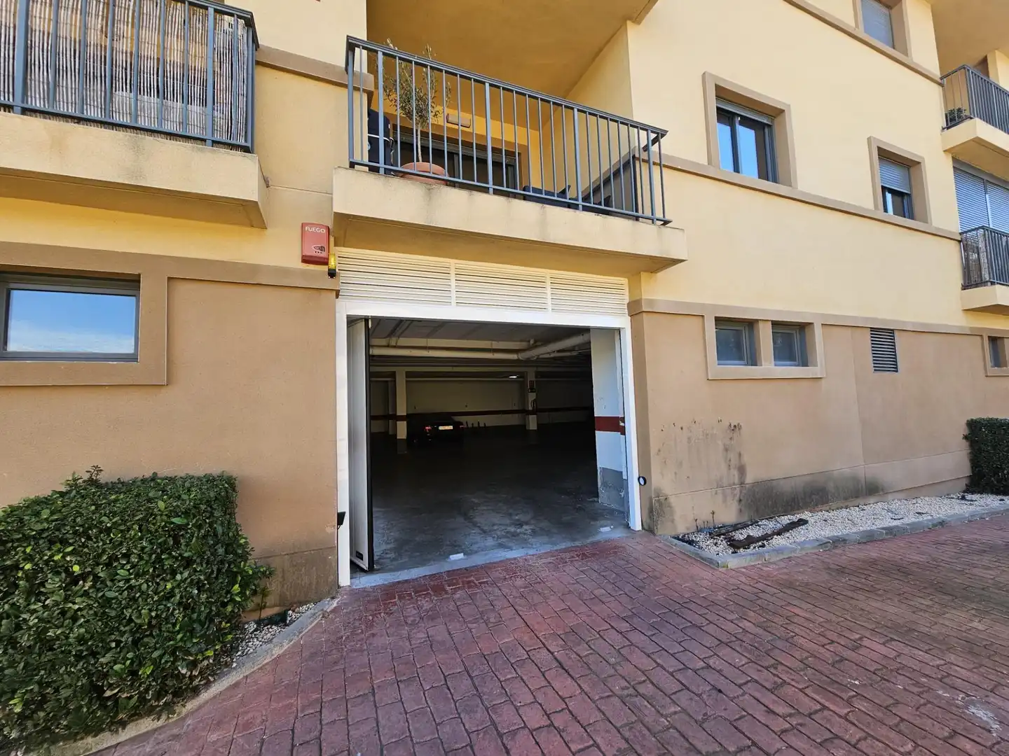 Aparcament de Pis en venda en Chiva amb Aire condicionat, Calefacció i Terrassa