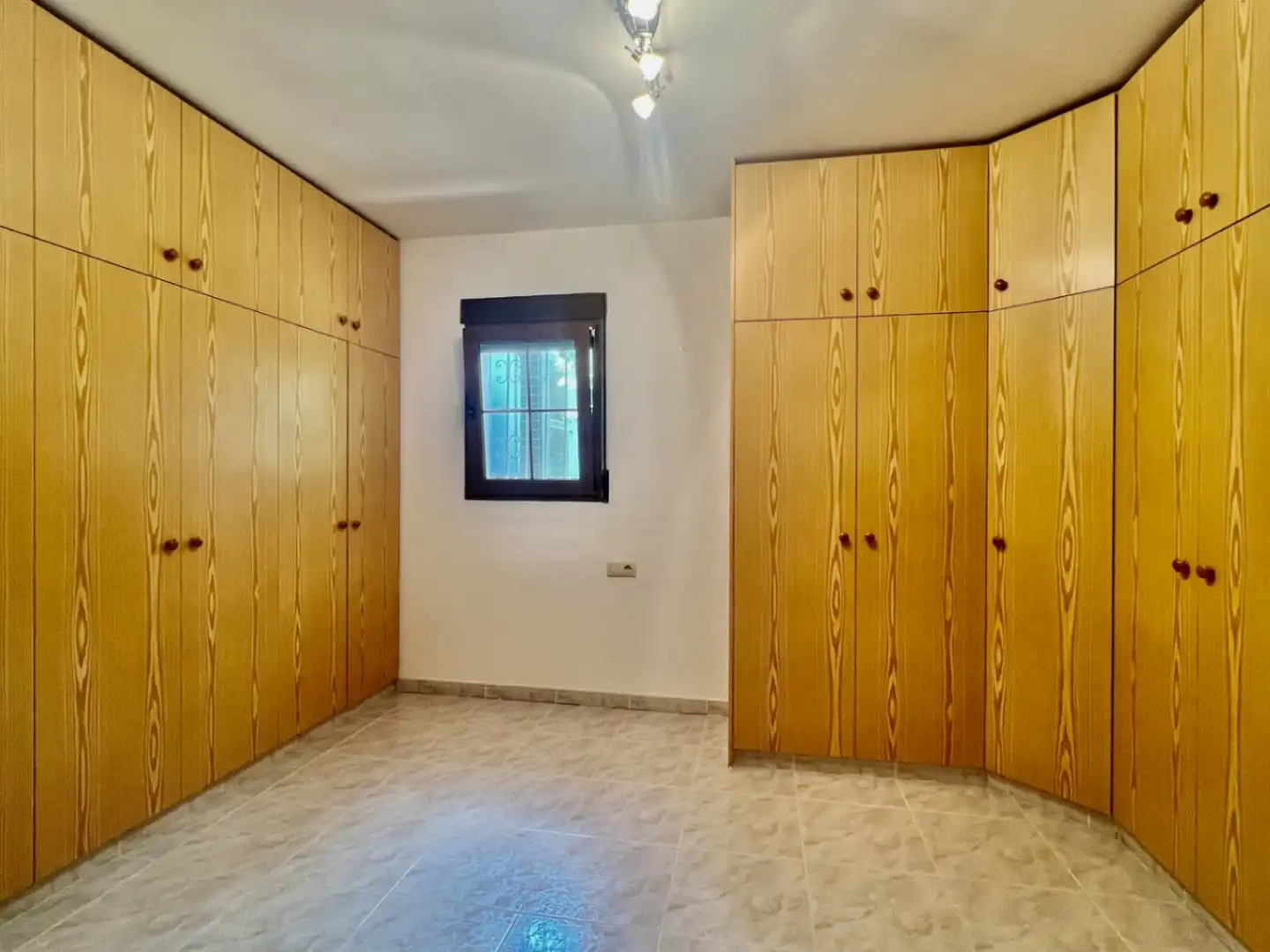 Country homes for sale in Pedreguer  with Air Conditioner, Terrace and Swimming Pool