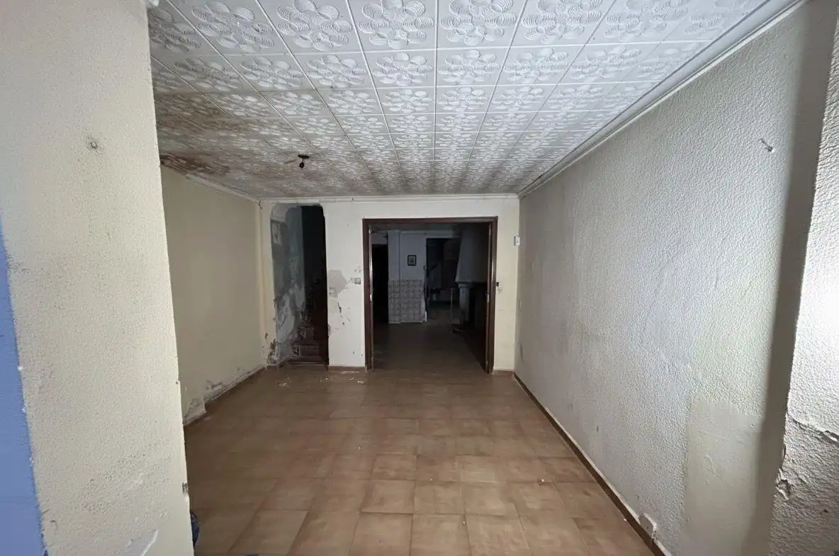 Casa adosada en venta en Alzira