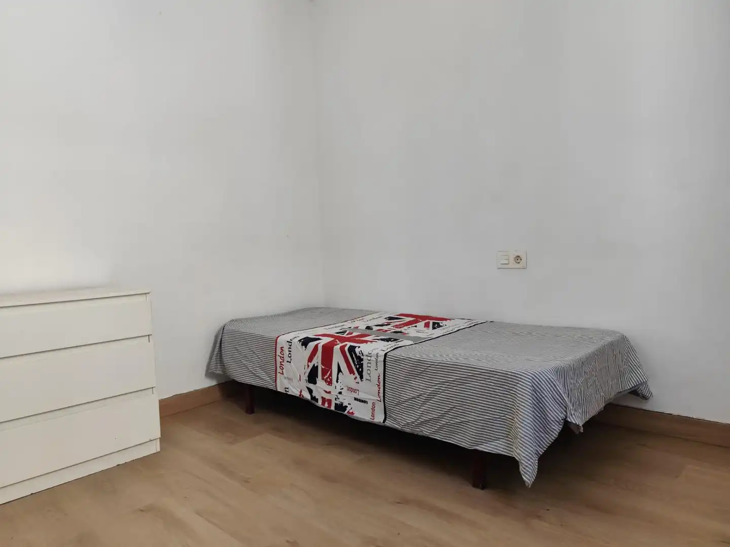 Bedroom of Flat for sale in  Palma de Mallorca  with Parquet flooring