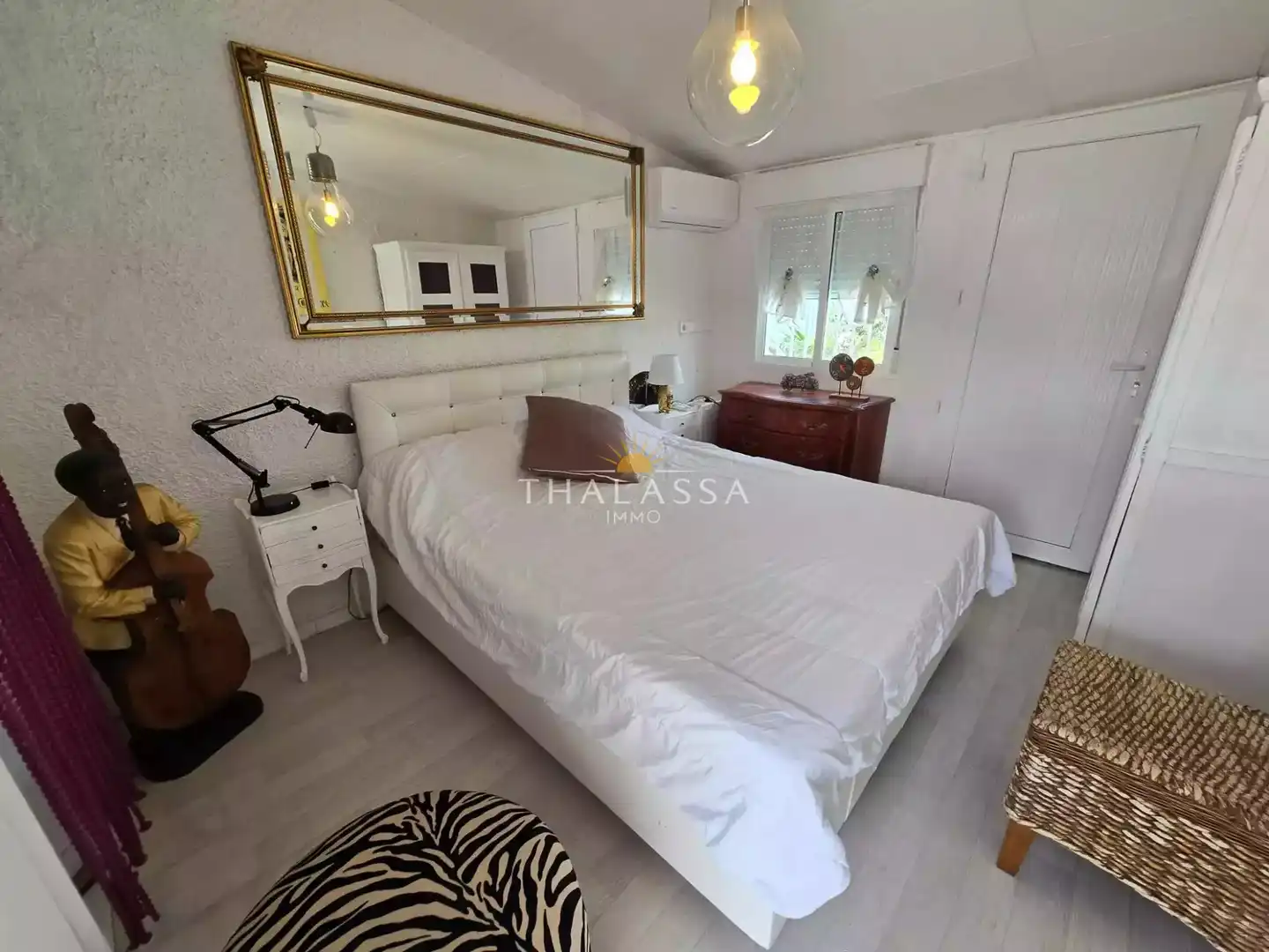 Bedroom of Houses for sale in Empuriabrava  with Air Conditioner, Swimming Pool and Furnished