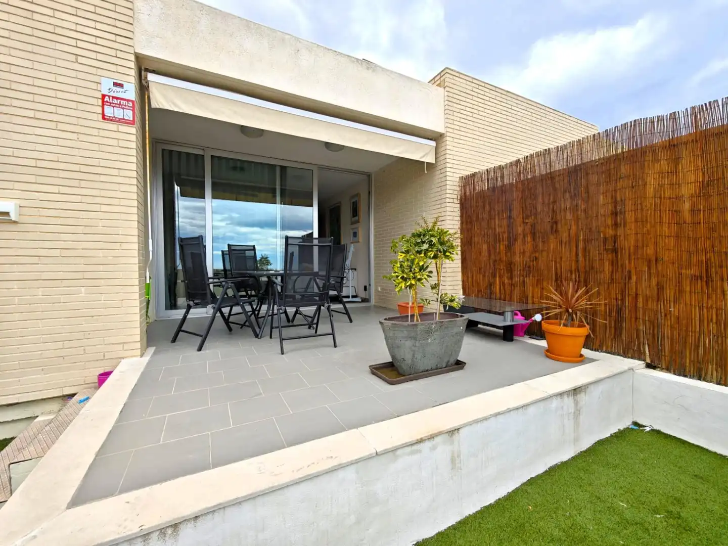 Terrace of Detached homes for rent in Alicante / Alacant  with Air Conditioner, Heating and Private garden