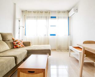 Sala d'estar de Apartament de lloguer en  Zaragoza Capital amb Aire condicionat, Calefacció i Terrassa