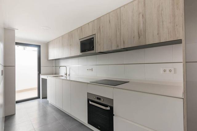 Piso en Venta en Avenida ZARAICHE en La Flota