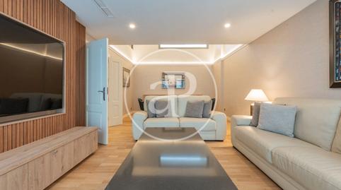 Photo 5 of Flat for rent in Av. de la Reina Victoria, Bellas Vistas,  Madrid Capital