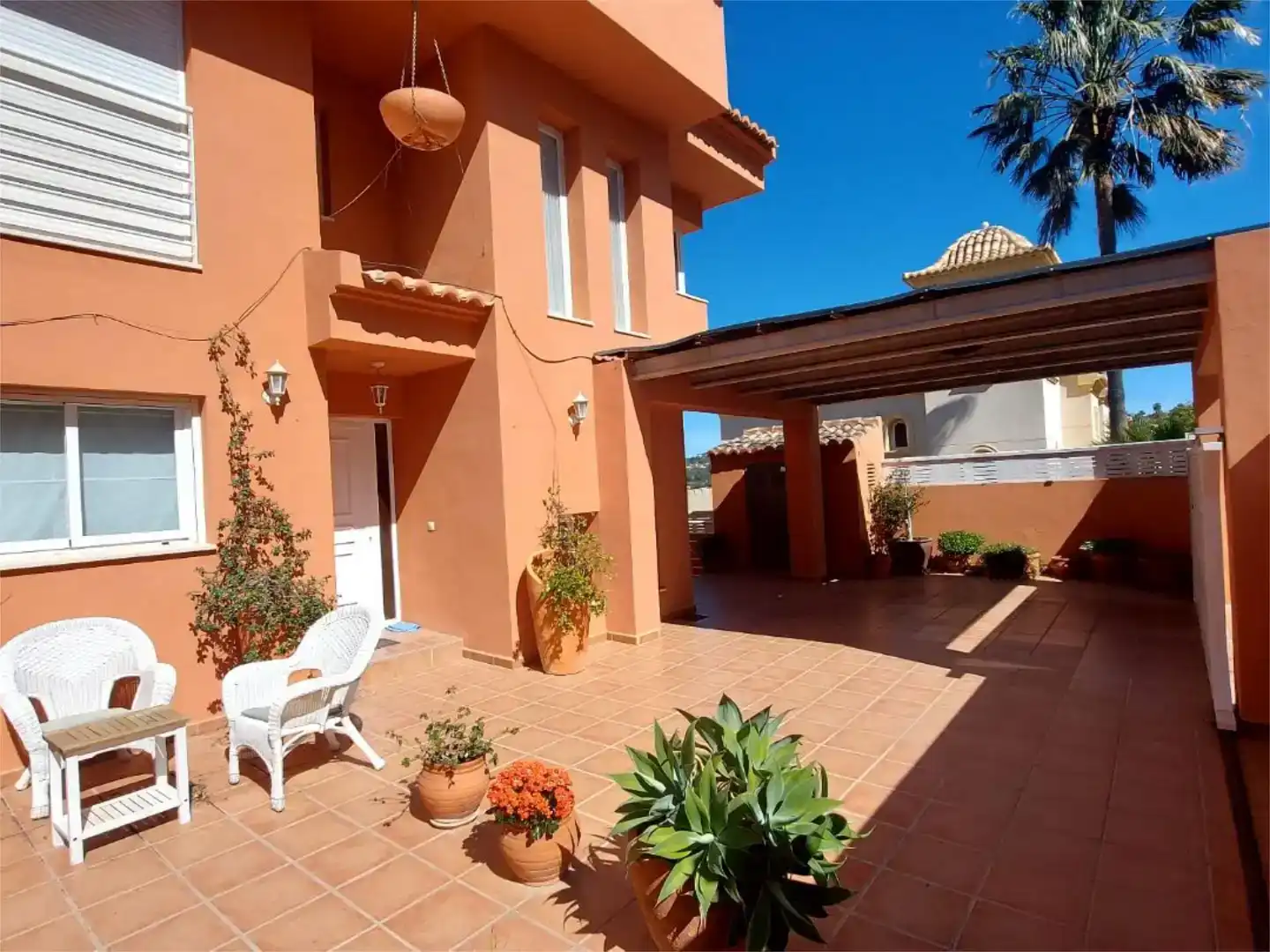 Vista exterior de Casa o xalet en venda en Calpe / Calp amb Aire condicionat, Piscina i Balcó
