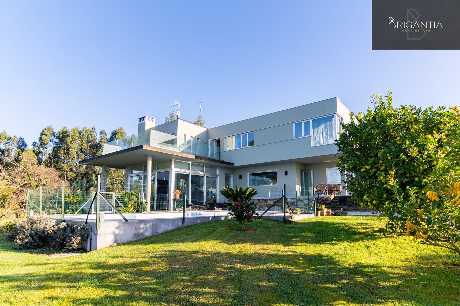 Exterior view of House or chalet for sale in Miño  with Heating, Private garden and Terrace