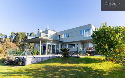 Exterior view of House or chalet for sale in Miño  with Heating, Private garden and Terrace
