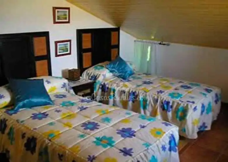 Country homes for sale in Calle REAL-VILLASECA SOMERA, Las Aldehuelas
