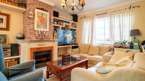 Foto 2 de Casa adosada en venda a Rodin, Los Almendros - El Limonero - El Tomillar, Málaga