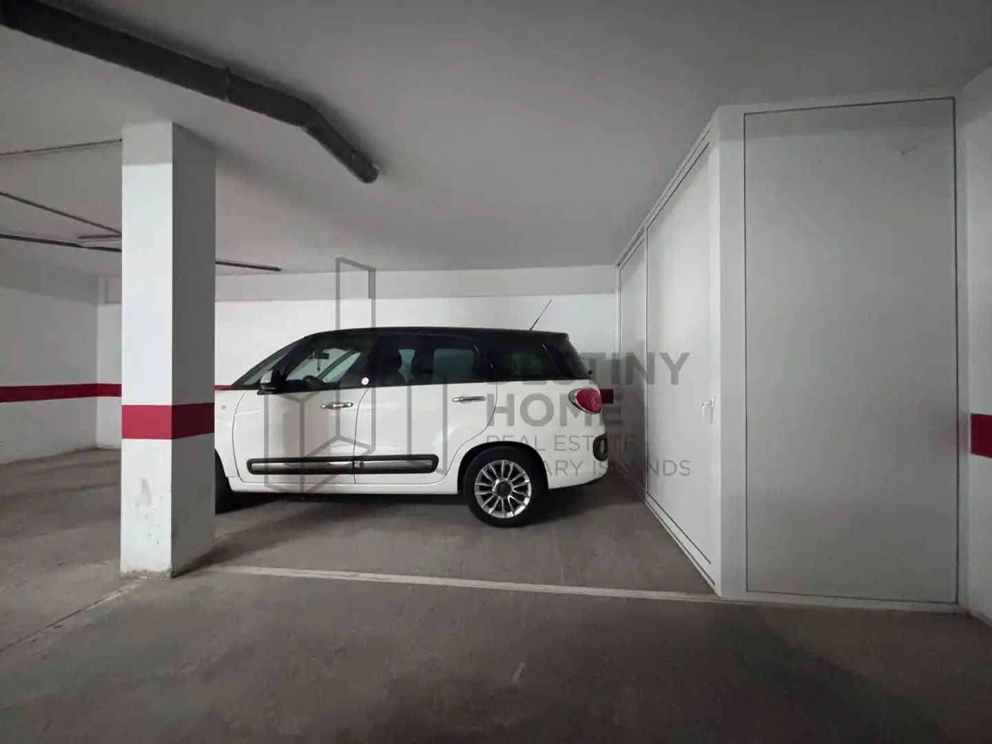 Parking de Apartamento en venta en Puerto del Rosario con Trastero y Amueblado