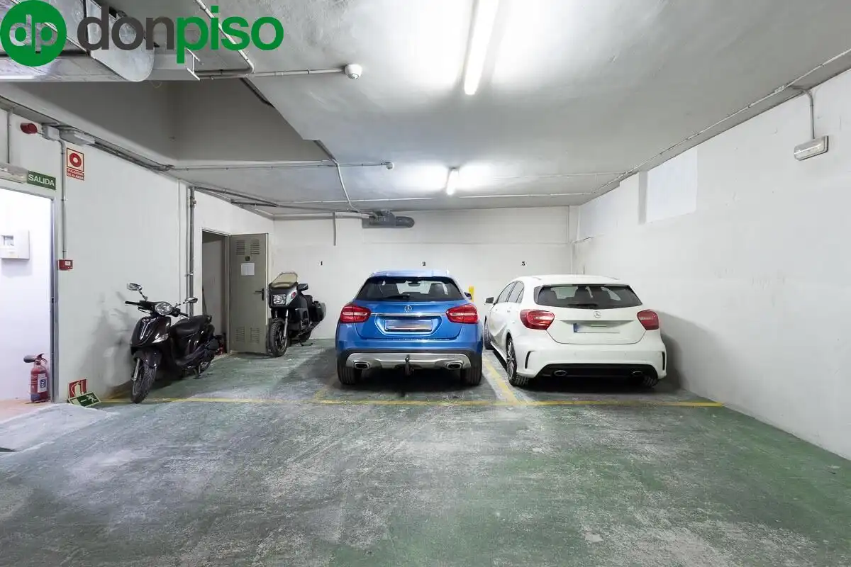 Garage for sale in Calle Azhuma, 24, Fígares