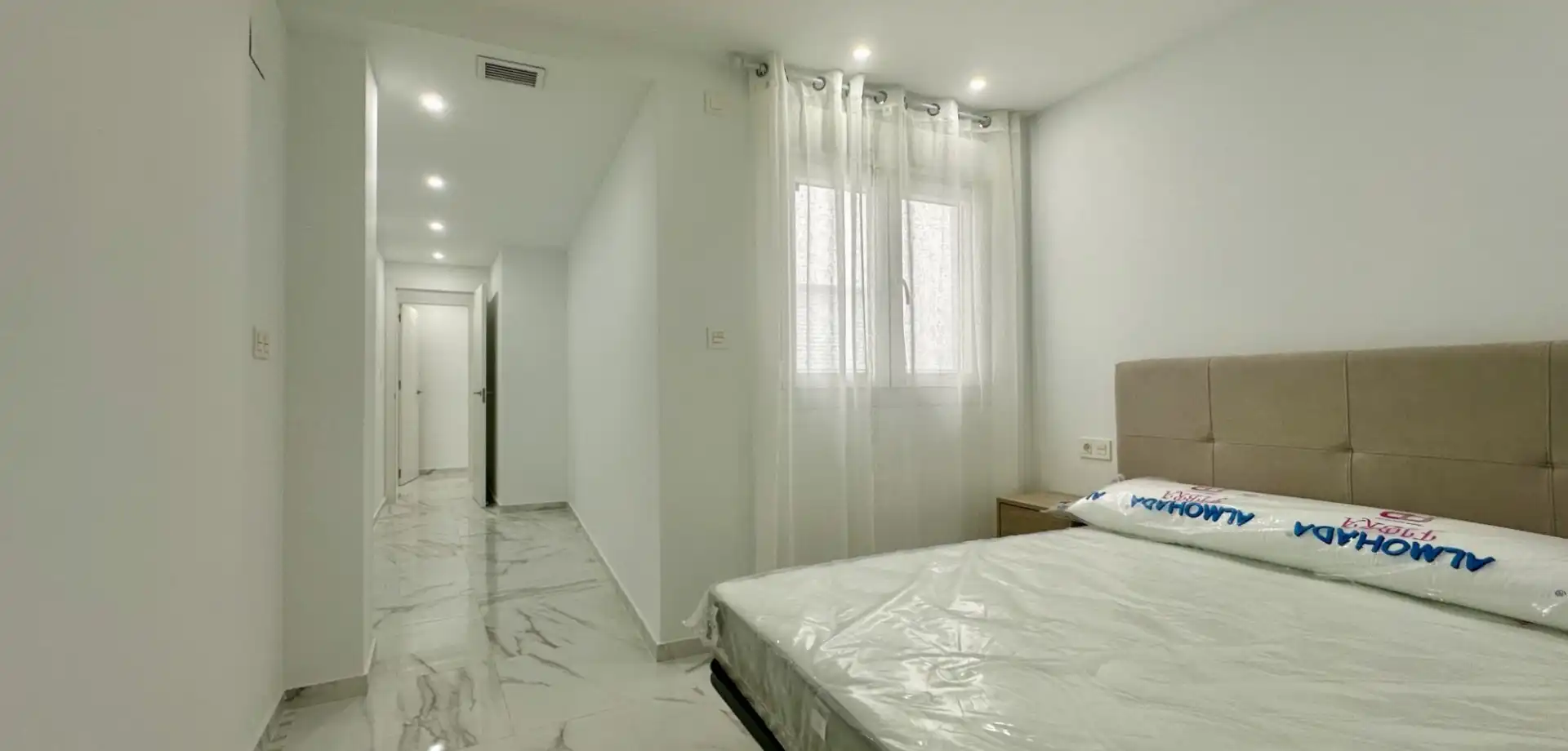 Apartament amb terrassa en venda a Centro, imagen 4