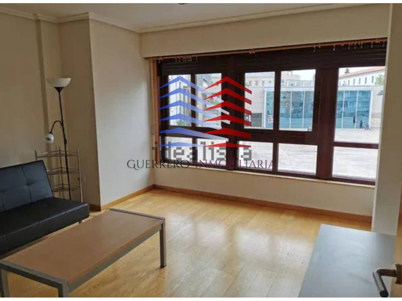 Vista exterior de Apartamento en venta en Ourense Capital  con Calefacción, Parquet y Trastero
