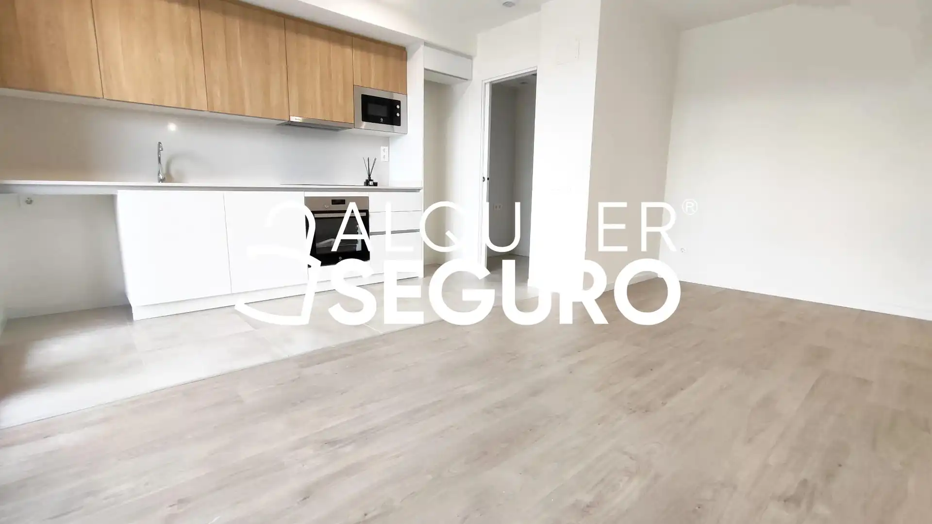 Cocina de Piso de alquiler en Valencia con Aire acondicionado, Calefacción y Terraza