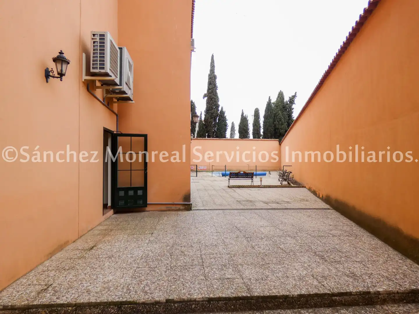 Vista exterior de Piso en venta en Alcázar de San Juan con Calefacción, Horno y Balcón