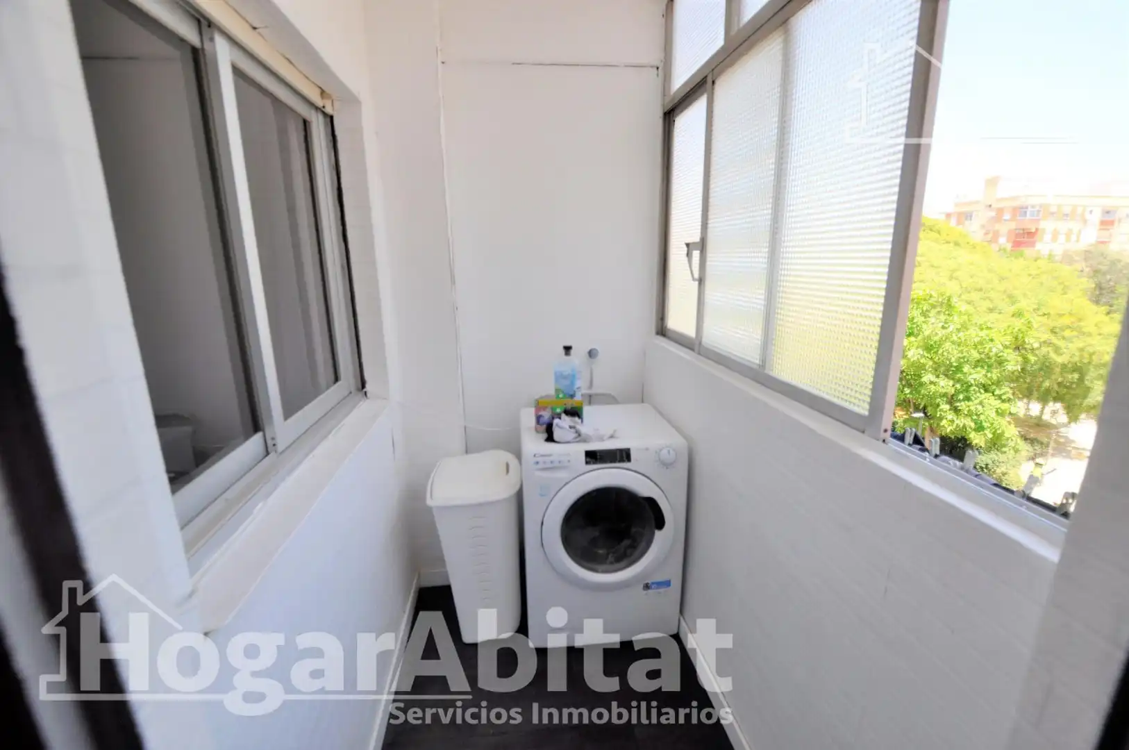 Piso en venta en Calle Luis Fenollet, La Fontsanta