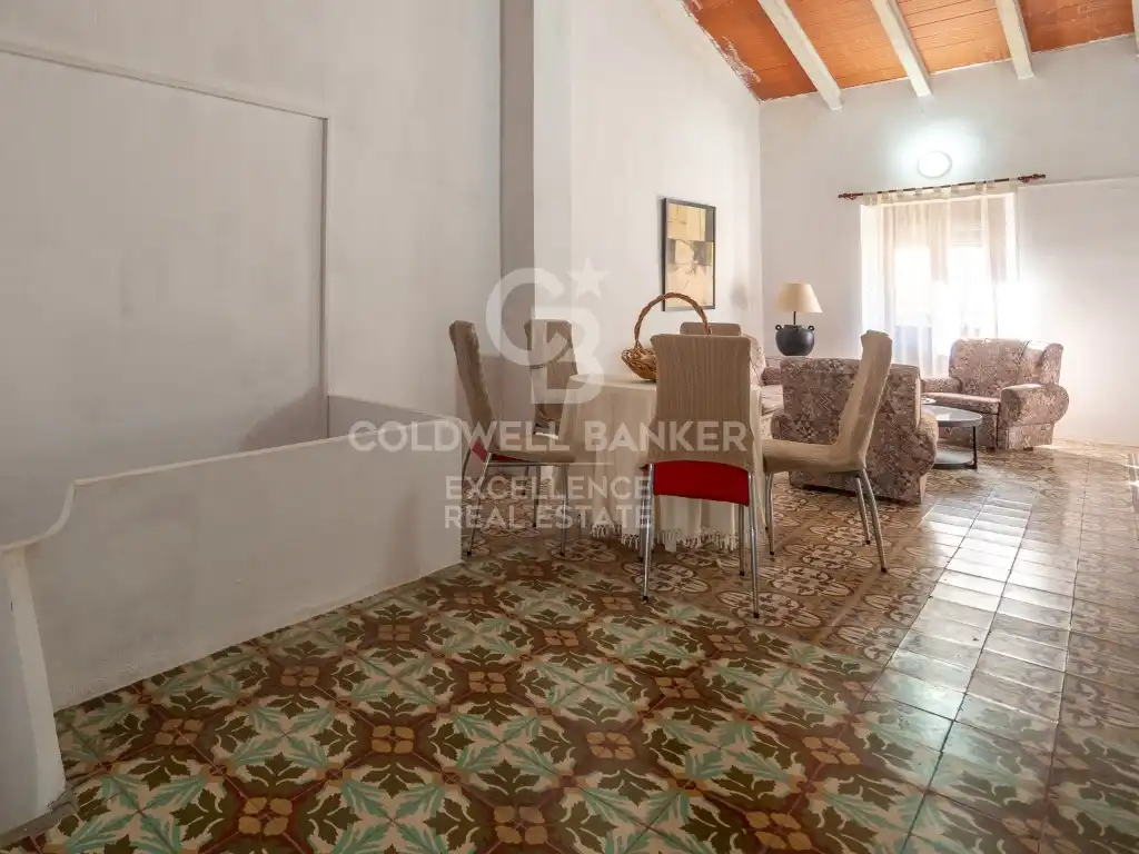 Houses for sale in Oliva pueblo