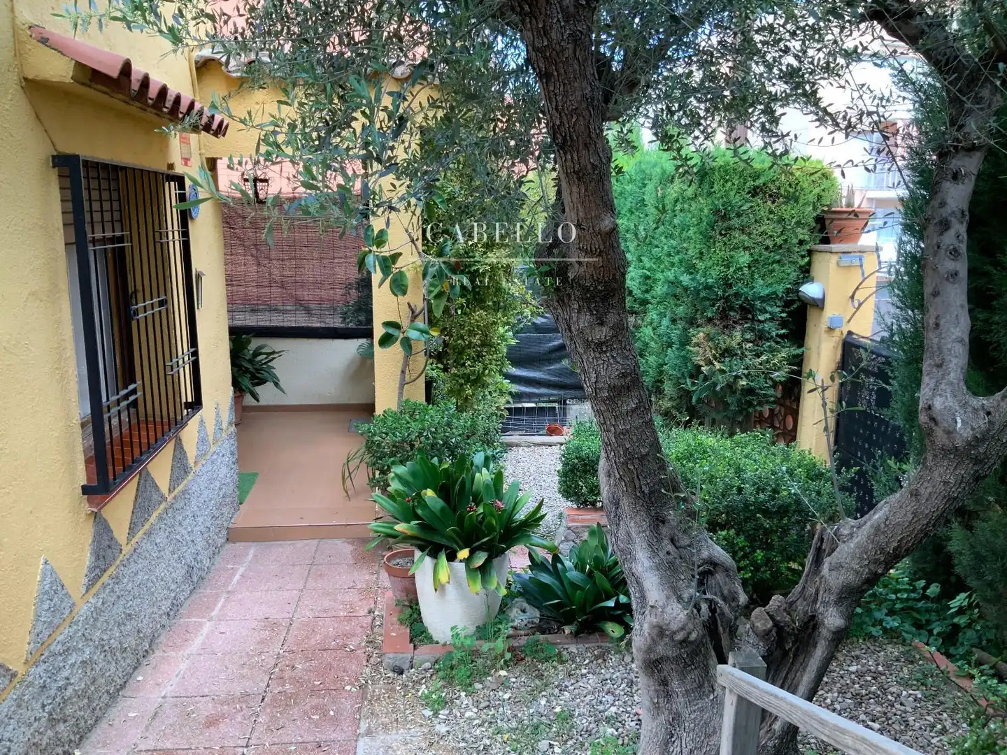 Jardín de Casa o chalet en venta en Rubí con Aire acondicionado, Calefacción y Jardín privado