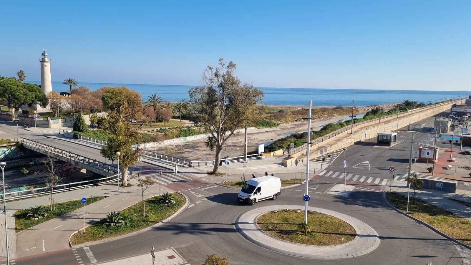 Vista exterior de Pis en venda en Vilanova i la Geltrú amb Calefacció, Forn i Balcó