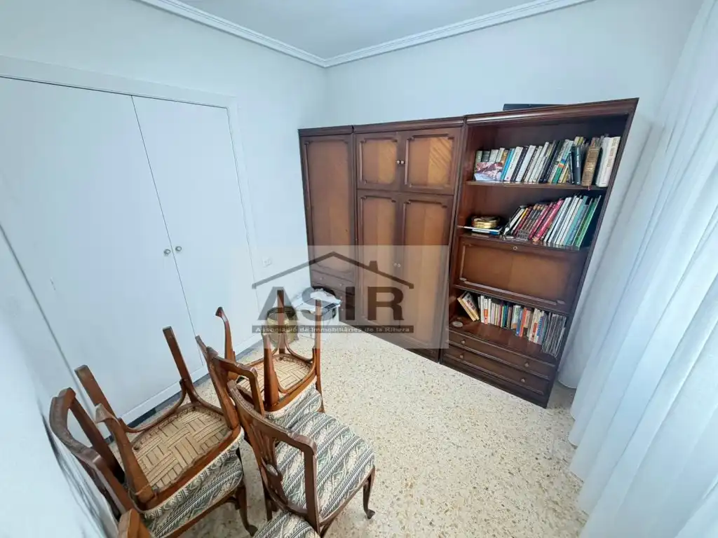 Sala de estar de Piso de alquiler en Alzira con Balcón