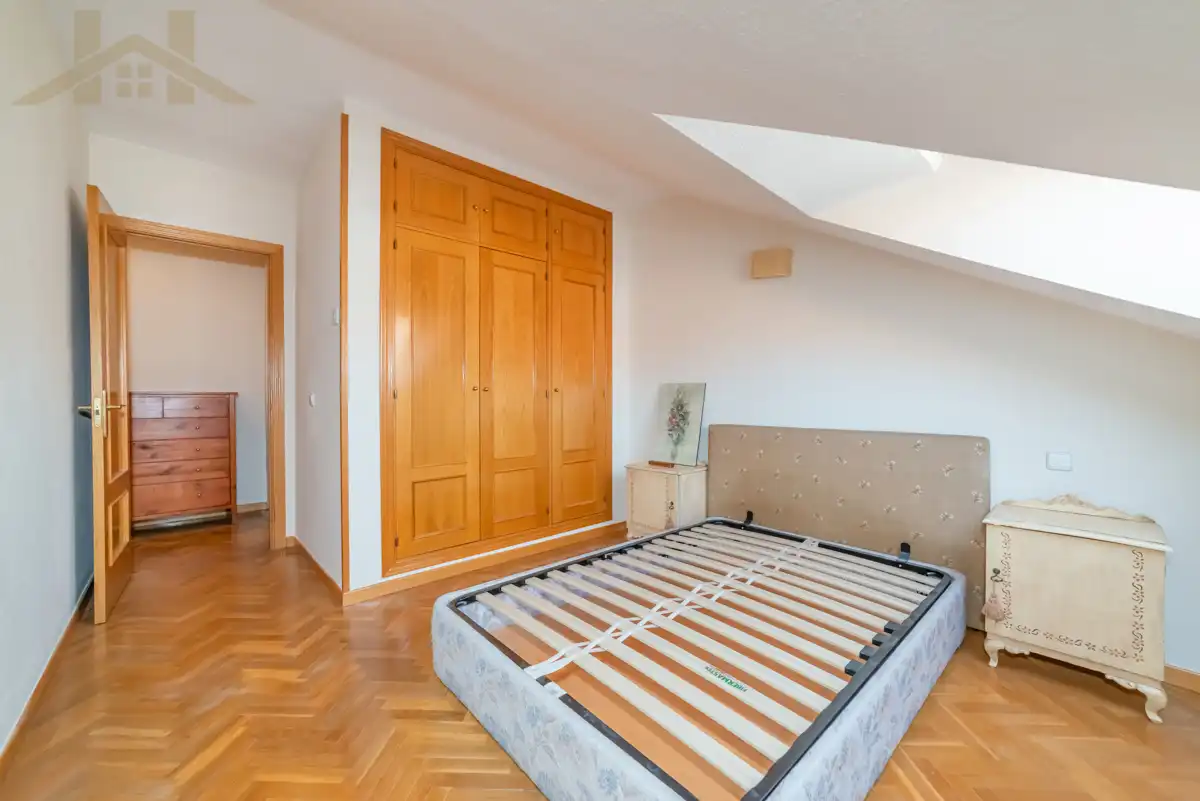 Habitación de Dúplex en venta en Aranjuez