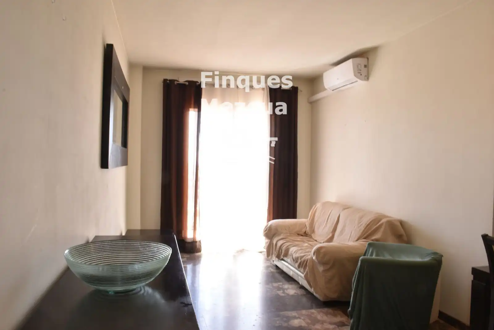 Sala d'estar de Àtic en venda en El Vendrell amb Aire condicionat, Calefacció i Terrassa