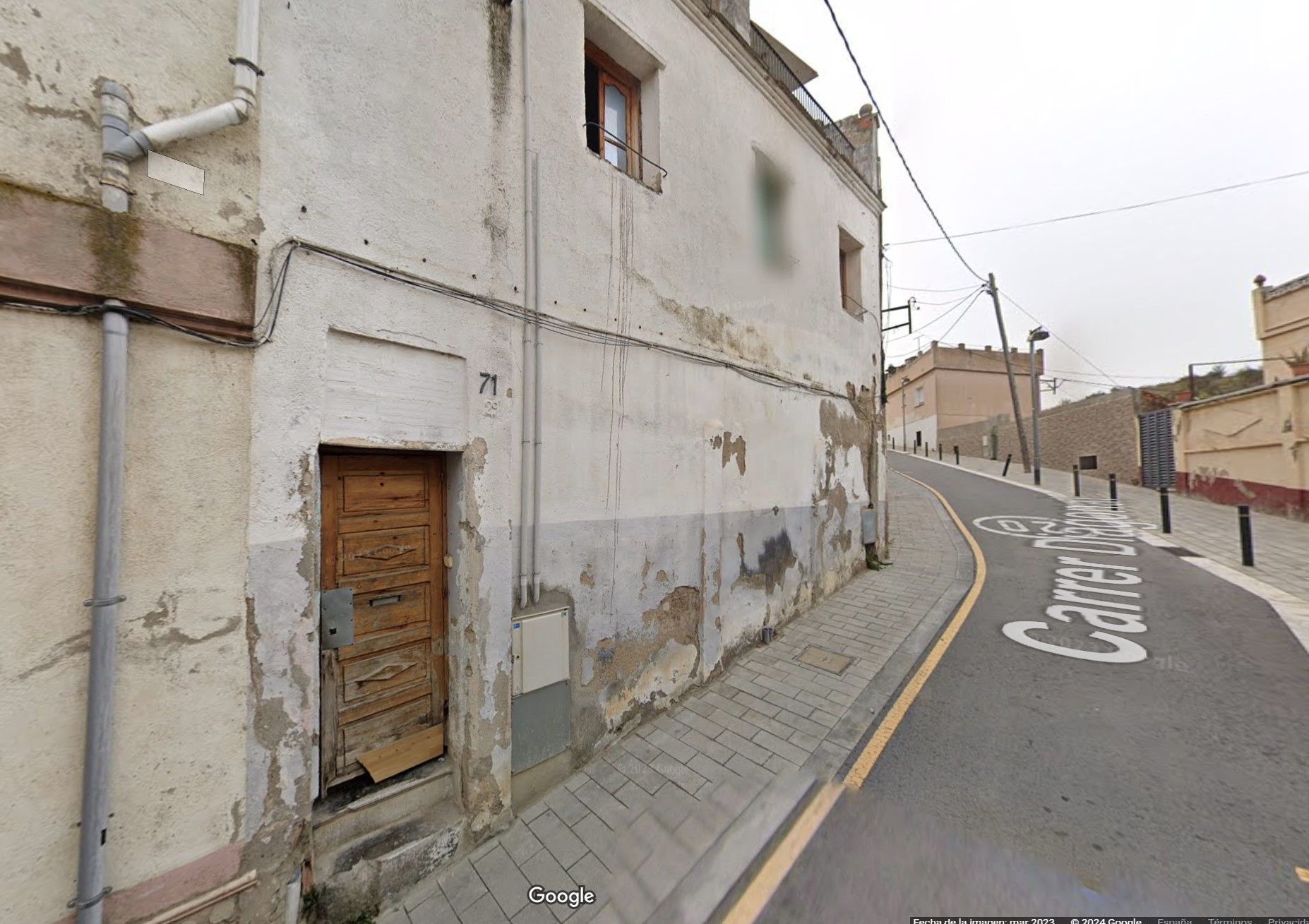 Vista exterior de Casa adosada en venda en Montcada i Reixac amb Terrassa