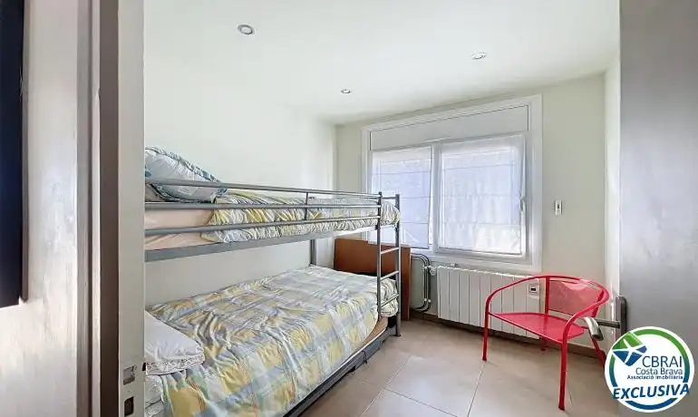 Casa con piscina en venta en Carrer Llobregat, imagen 28