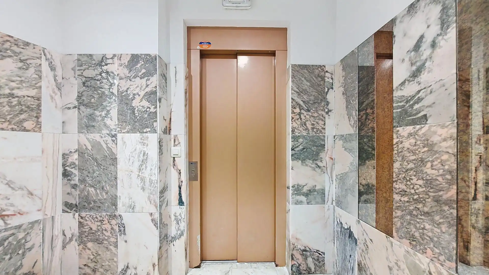 Wohnung zum Verkauf in Tineo mit Balkon