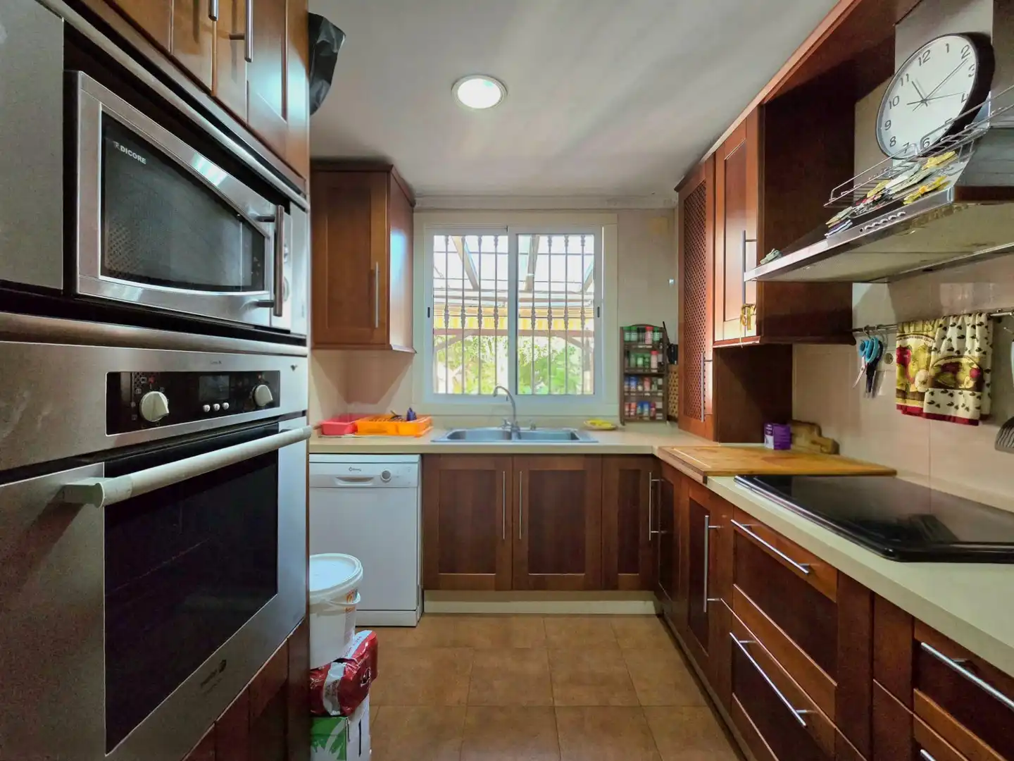 Kitchen of Houses for sale in Málaga