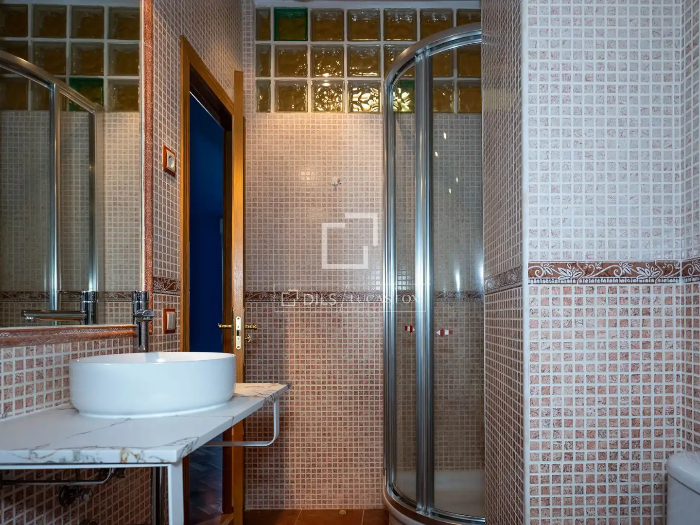 Baño de Casa o chalet de alquiler en Galapagar con Calefacción, Jardín privado y Terraza