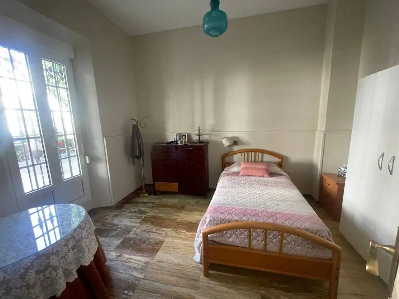 Habitación de Casa o chalet en venta en Don Benito con Aire acondicionado, Calefacción y Jardín privado