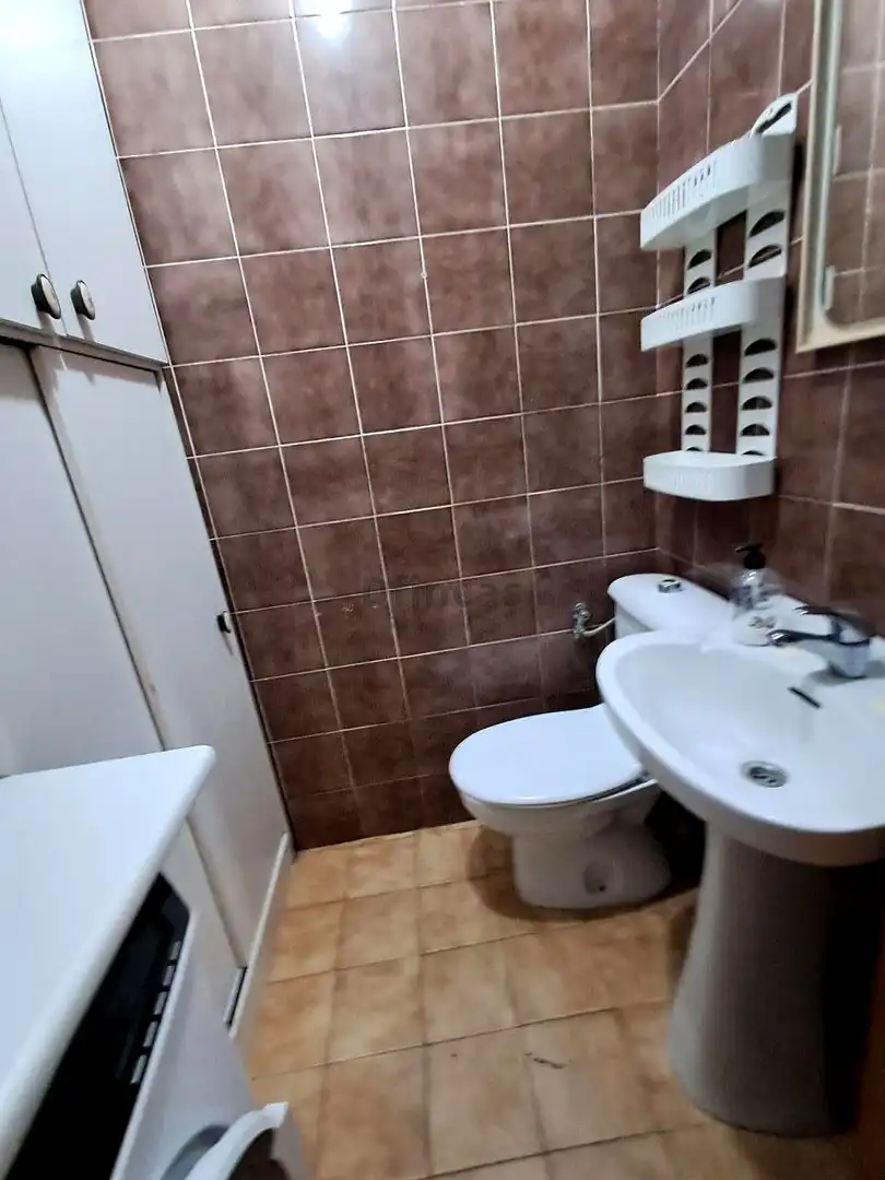 Bany de Casa o xalet de lloguer en Teruel amb Calefacció i Terrassa