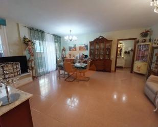 Living room of Flat for sale in El Vendrell  with Air Conditioner, Heating and Balcony